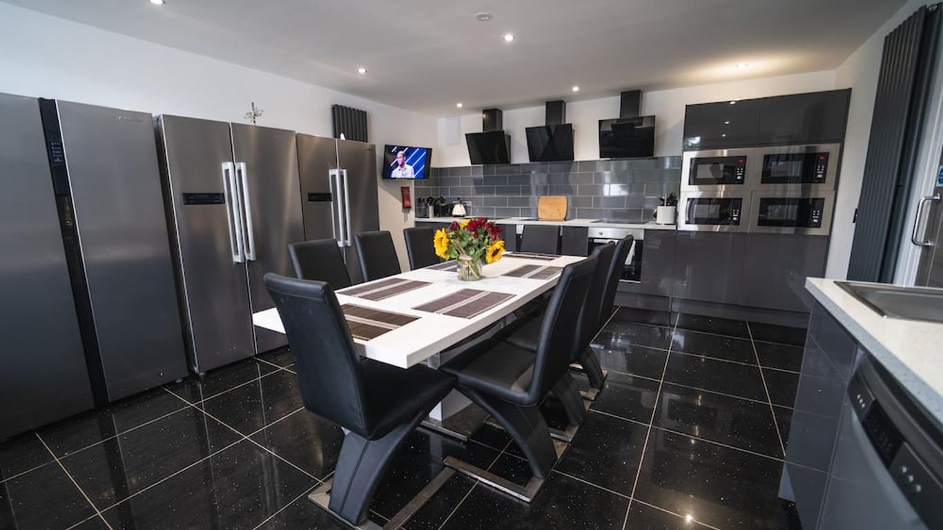 The Ashcroft Apartments Free Parking