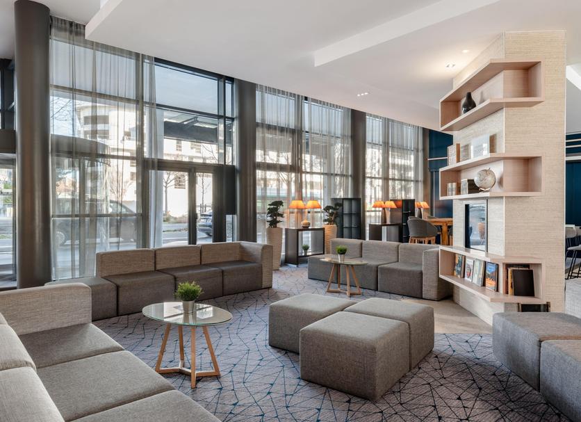 Lounge Photo
