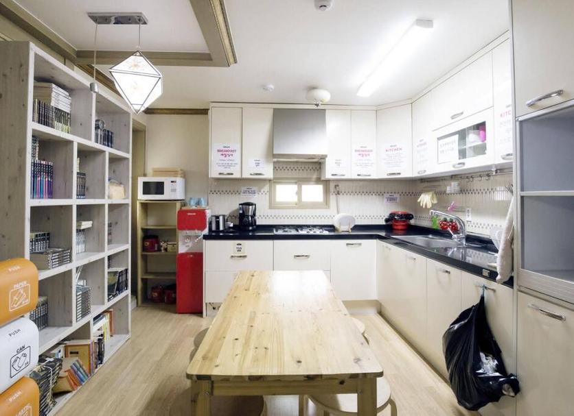 Kitchen Photo
