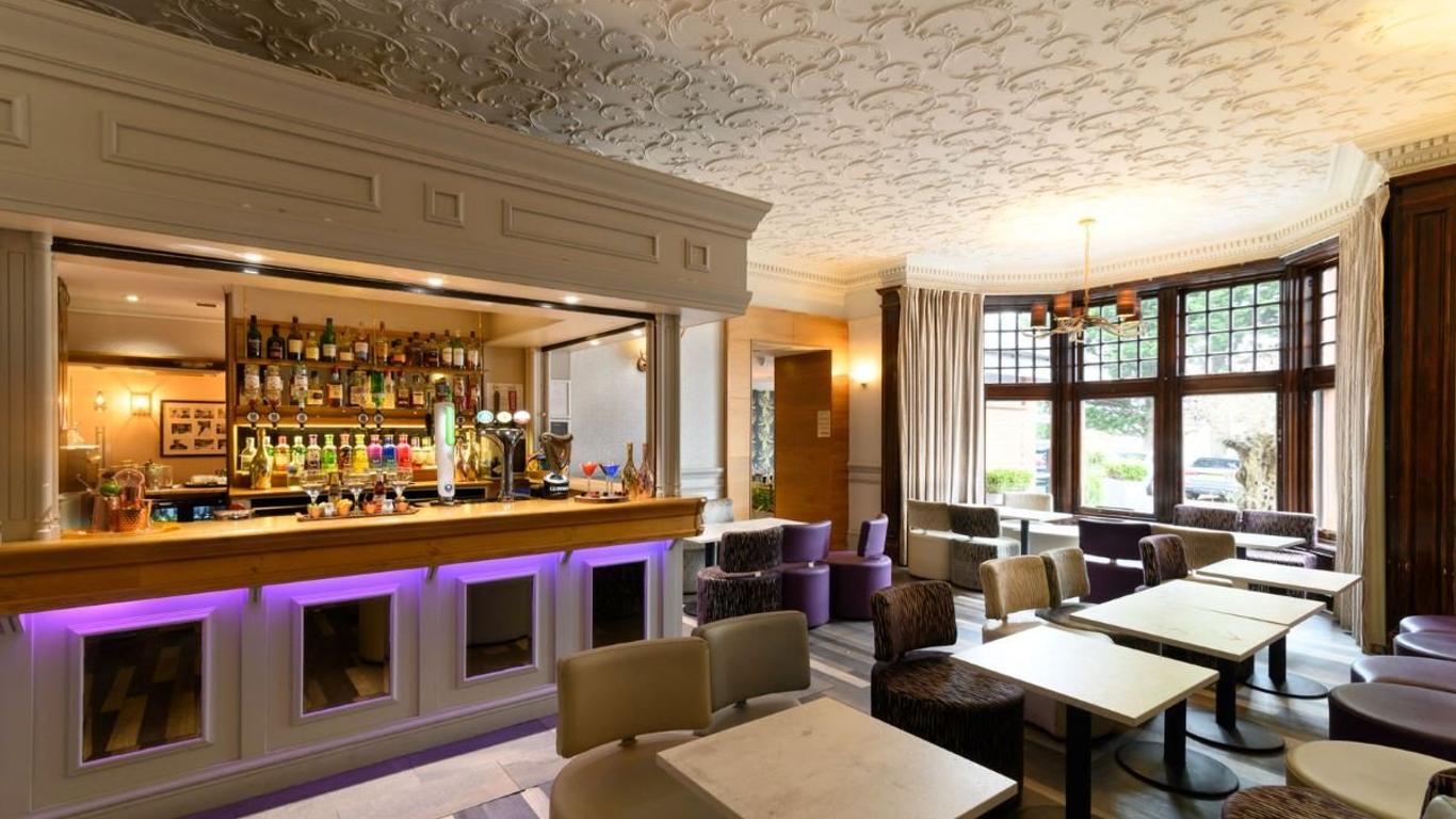 Glynhill Hotel