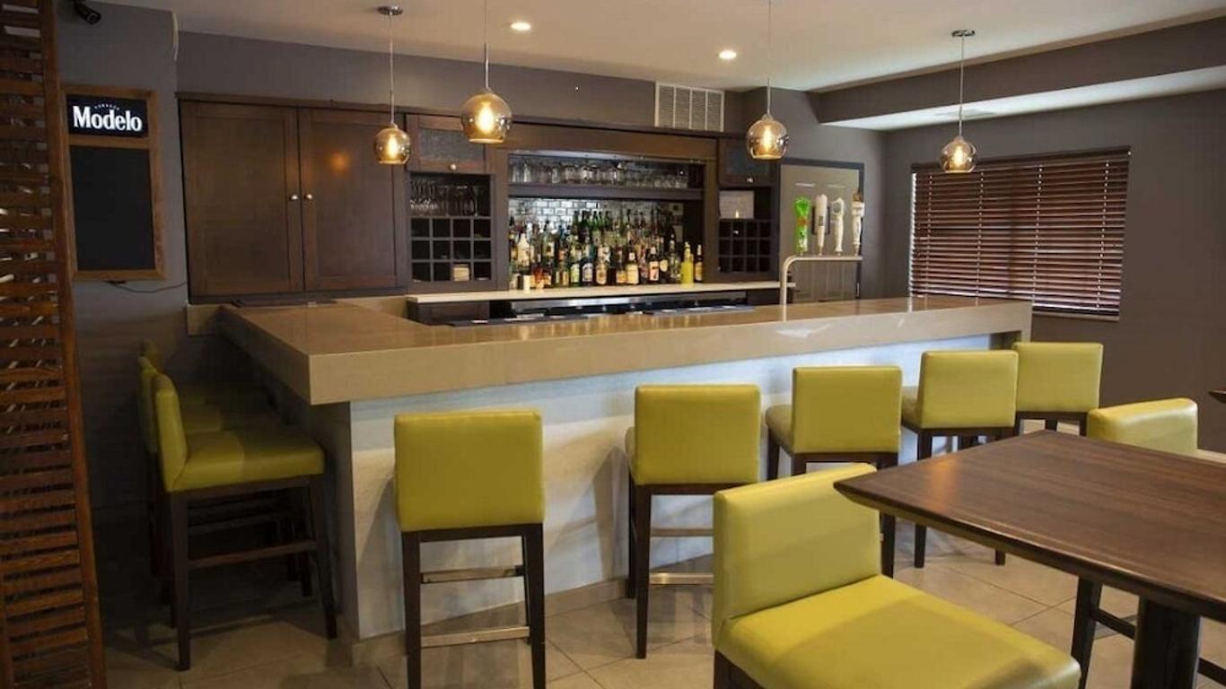 Country Inn & Suites by Radisson, Hoffman Estates