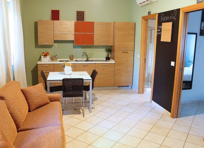 Kitchen Photo