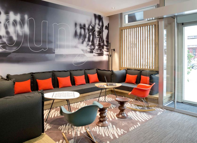 Lounge Photo