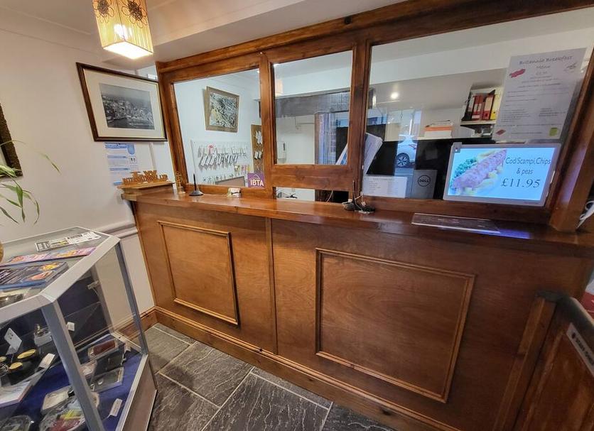 Front desk Photo