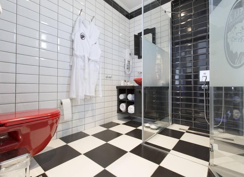 Bathroom Photo