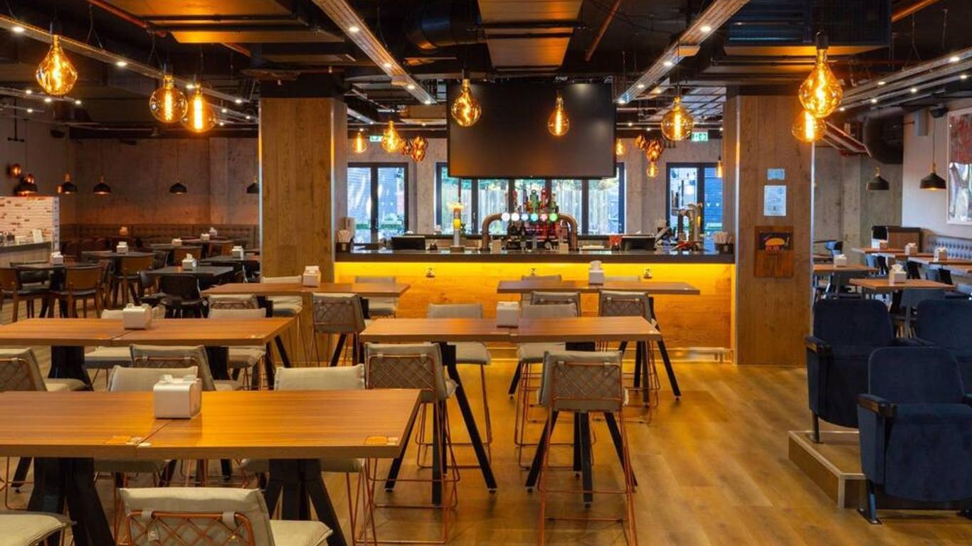 Village Hotel Bracknell