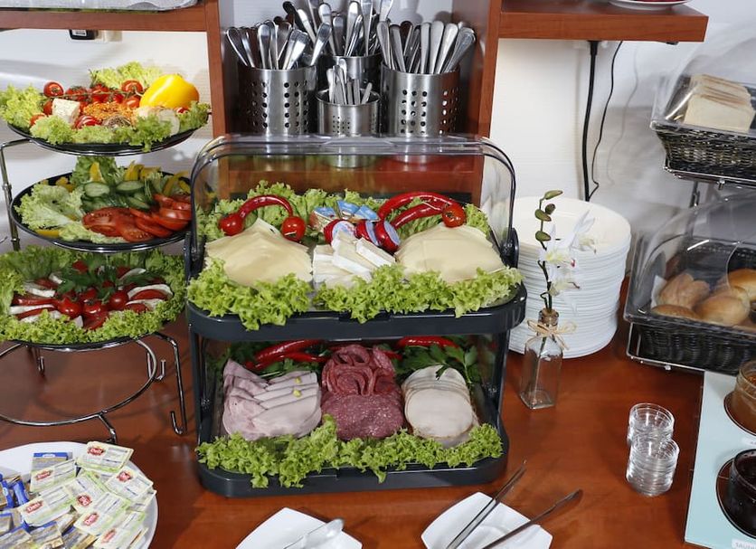 Buffet Photo