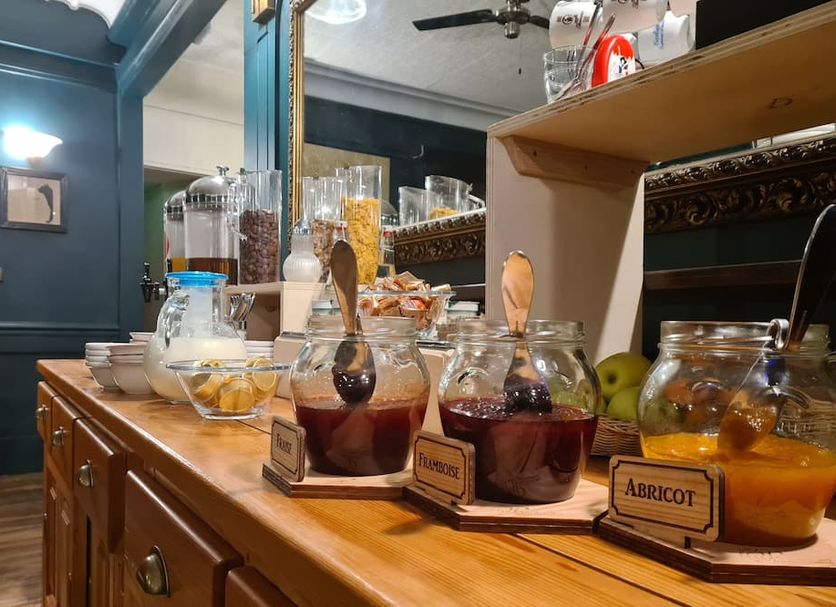 Buffet Photo