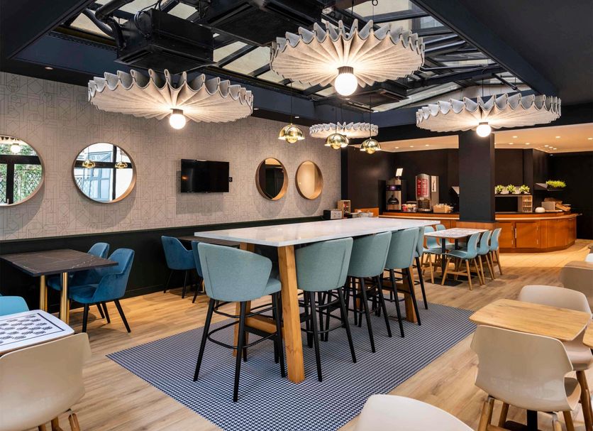 Restaurant Photo