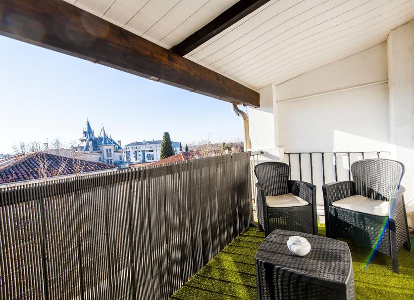 Balcony Photo