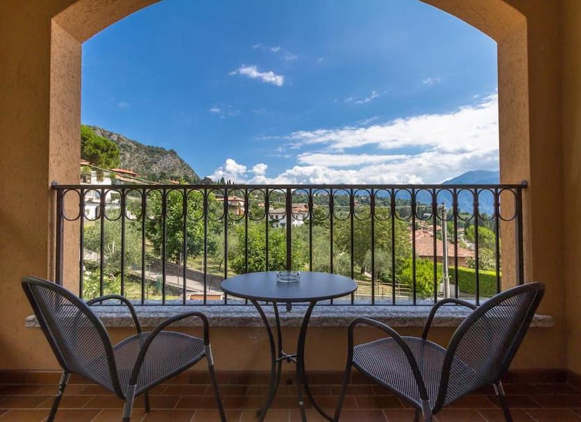 Balcony Photo