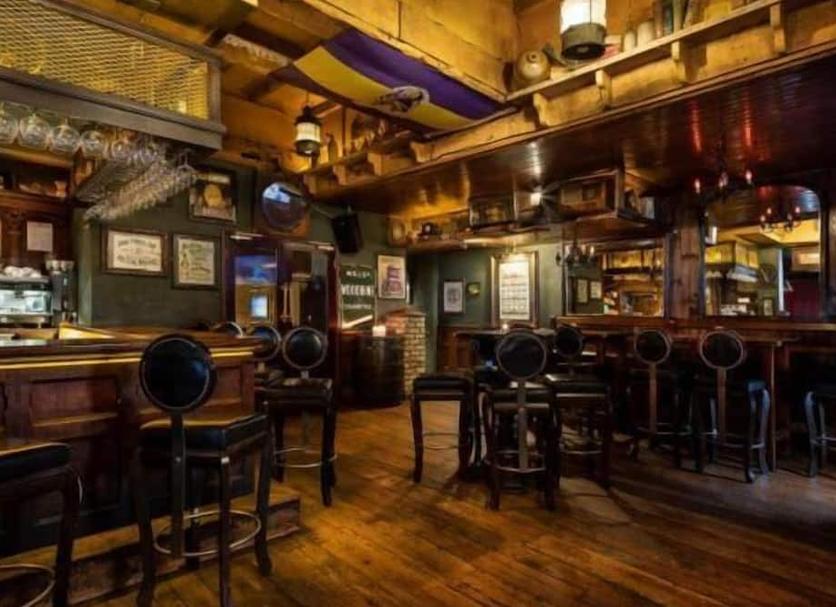 Bar Photo