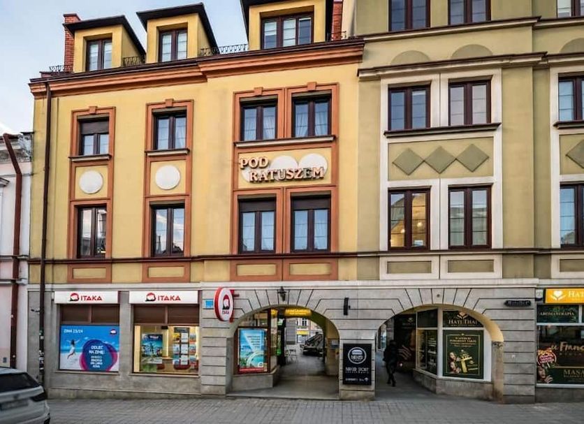 Building Photo