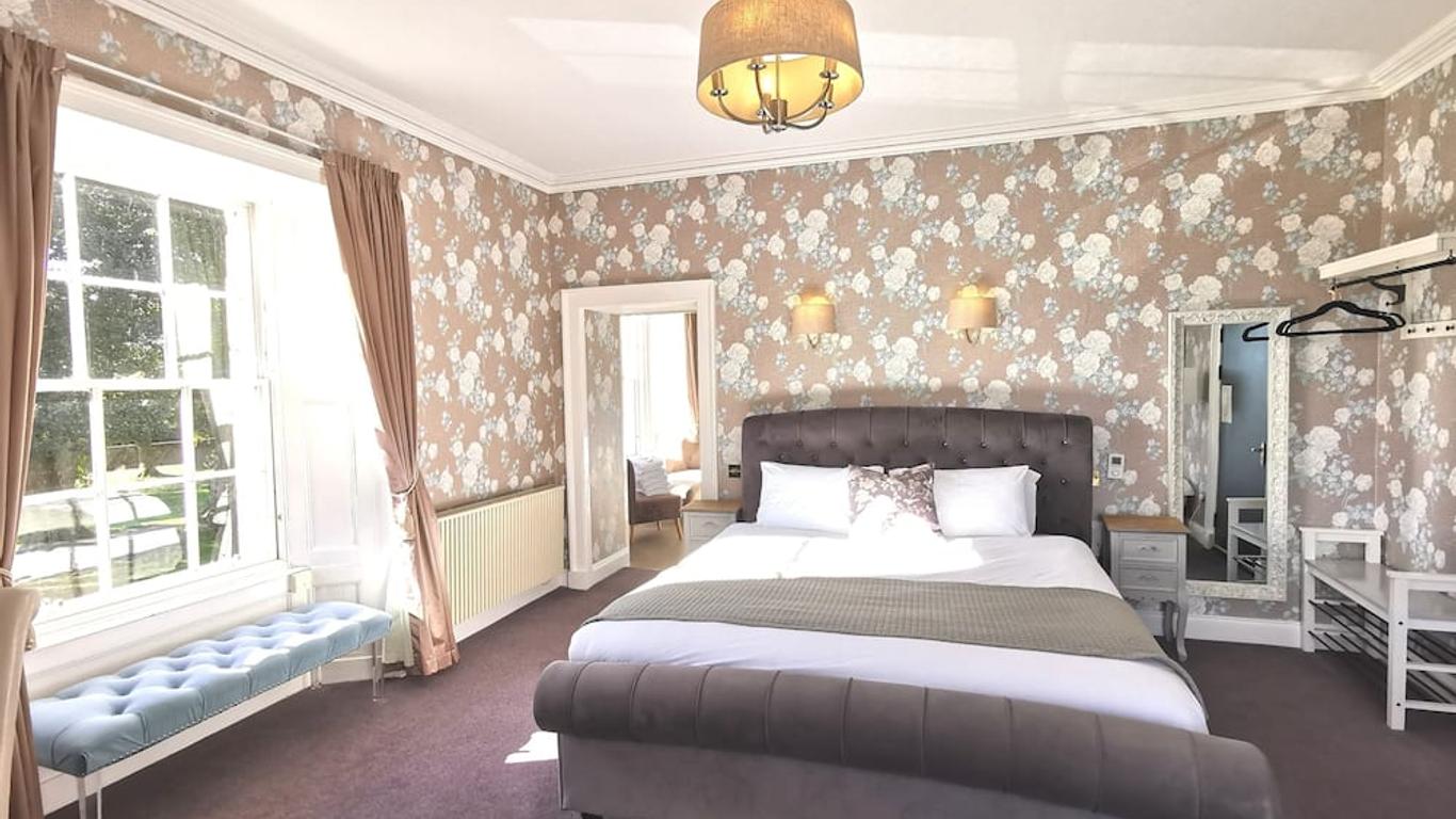 Lunan House