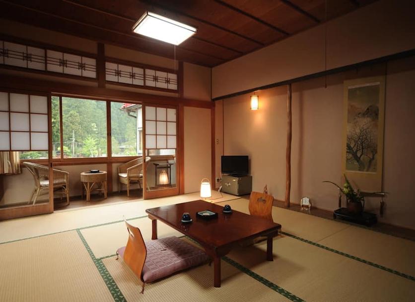 Dining room Photo