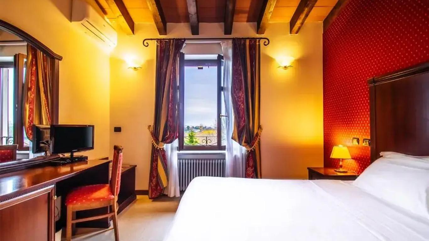 Hotel Villa Lauri