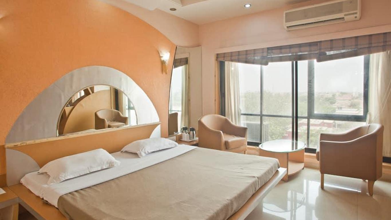 Hotel Kaveri International