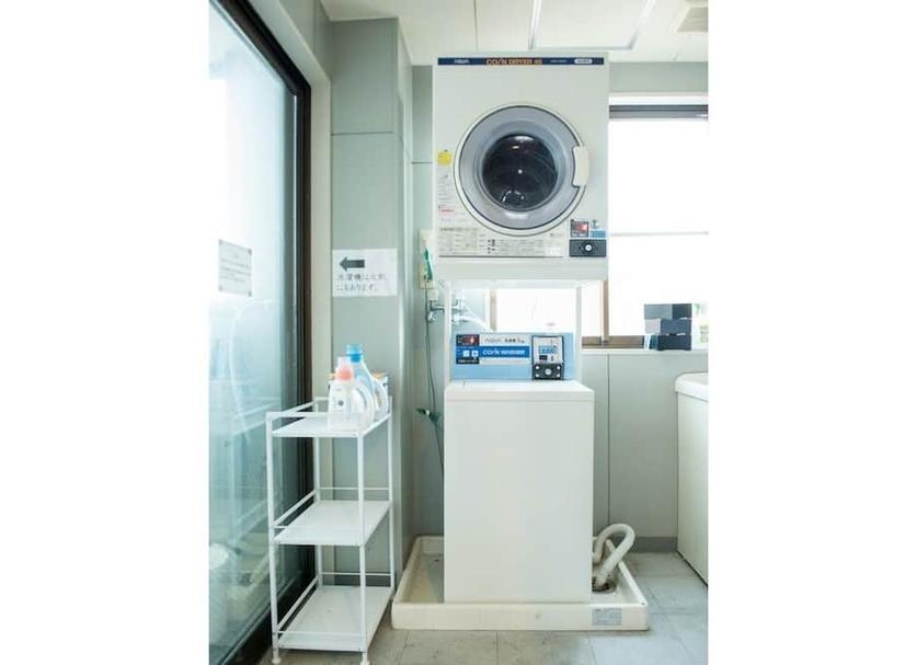 Laundry facility Photo