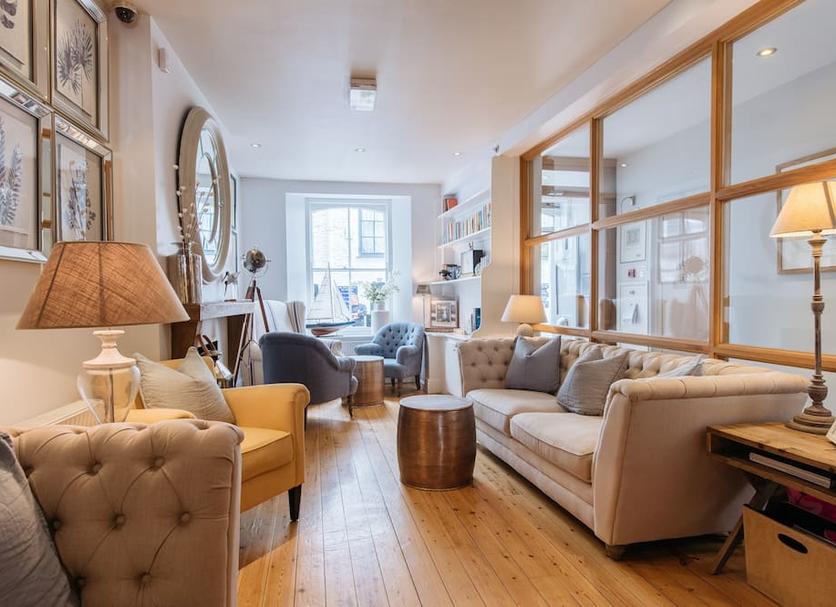 Living room Photo