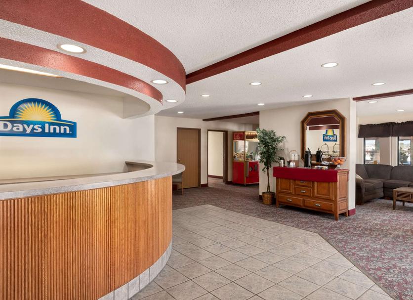 Front desk Photo