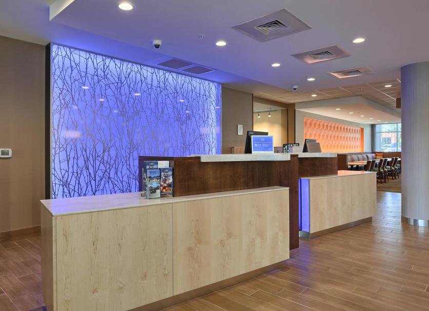 Front desk Photo