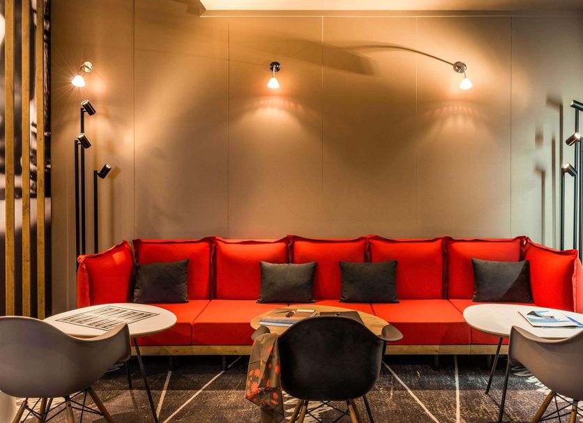 Lounge Photo