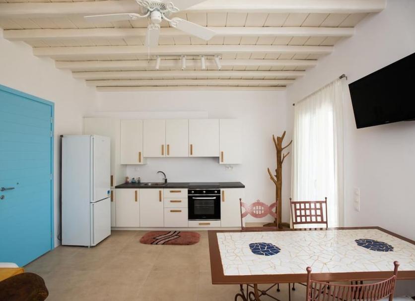 Kitchen Photo