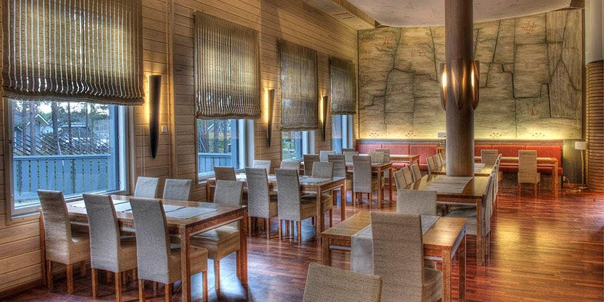 Restaurant Photo