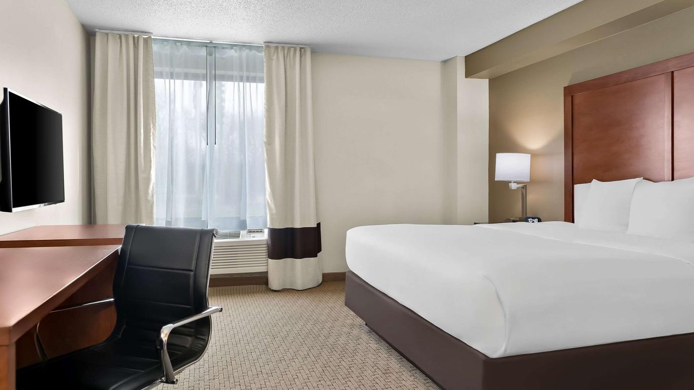 Comfort Inn and Suites