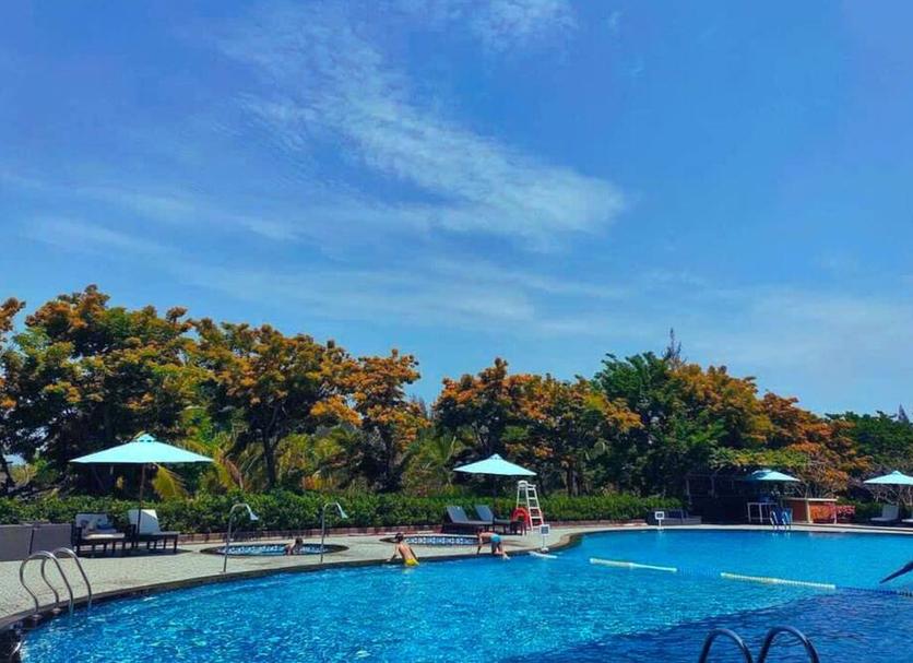 Pool Photo