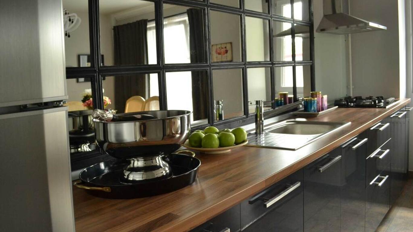 JN Boutique Apartments