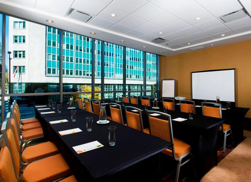 Conference room Photo