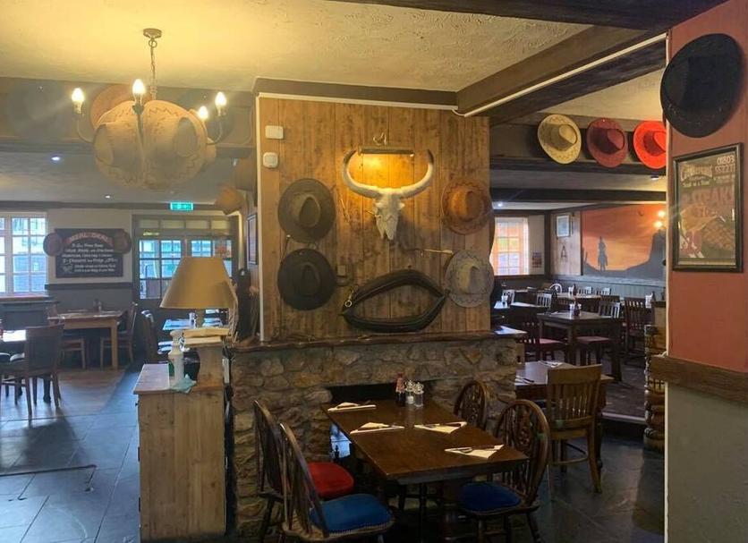 Restaurant Photo