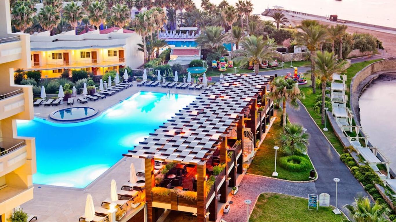 Vuni Palace Hotel