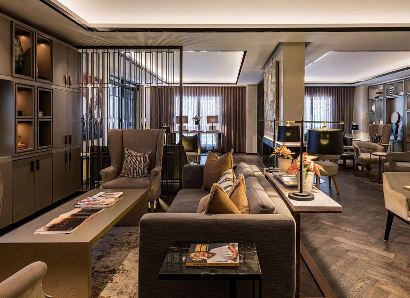 Lounge Photo