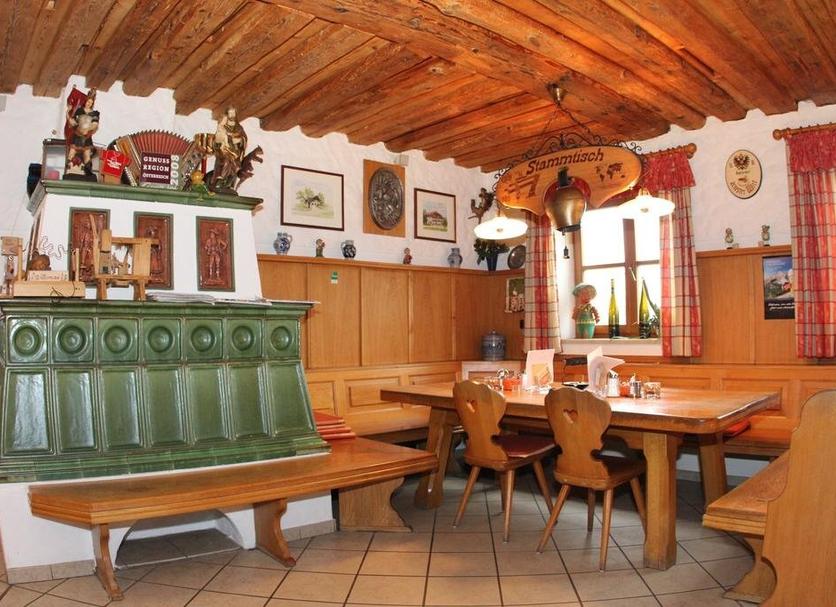 Dining room Photo