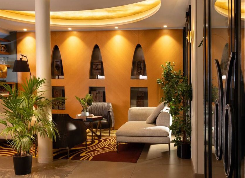 Lobby Photo