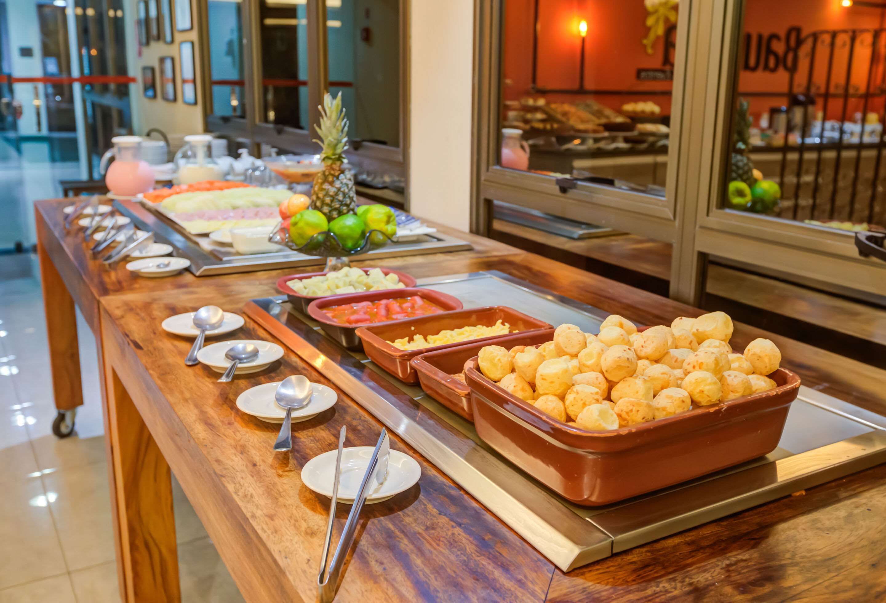 Buffet Photo