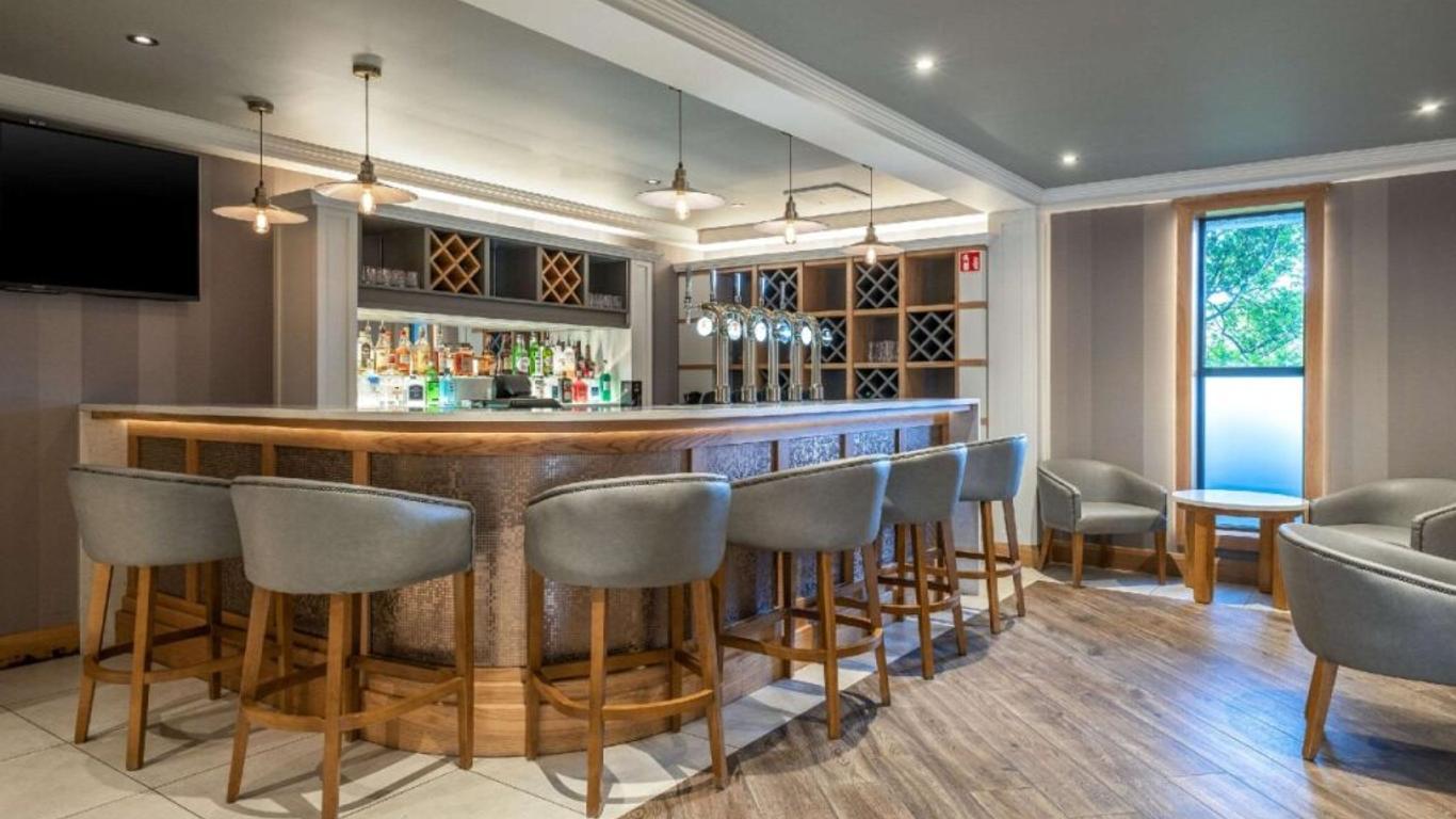 Chimney Corner Hotel