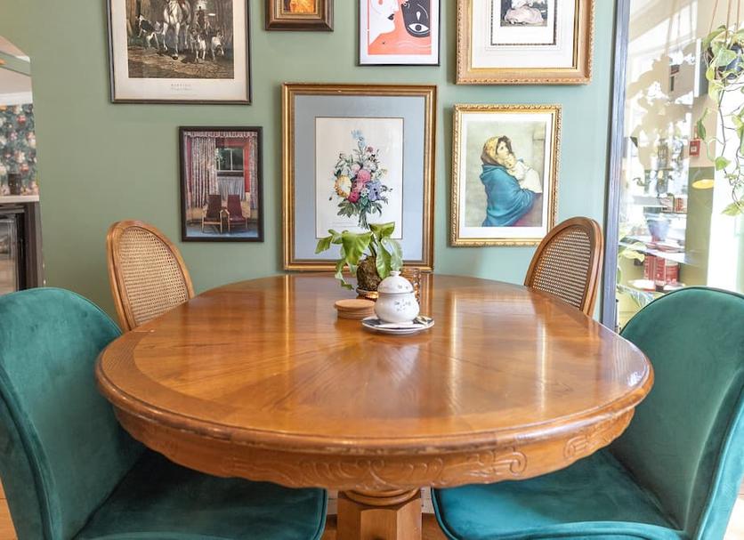 Dining room Photo