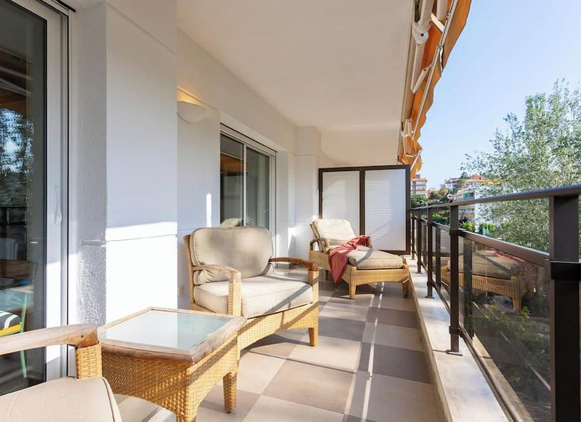 Balcony Photo