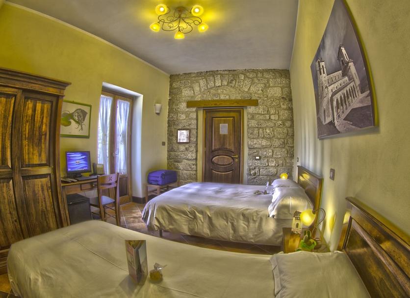 Bedroom Photo