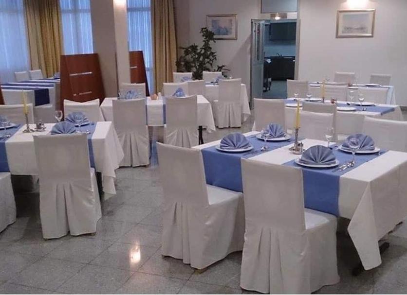 Banquet hall Photo