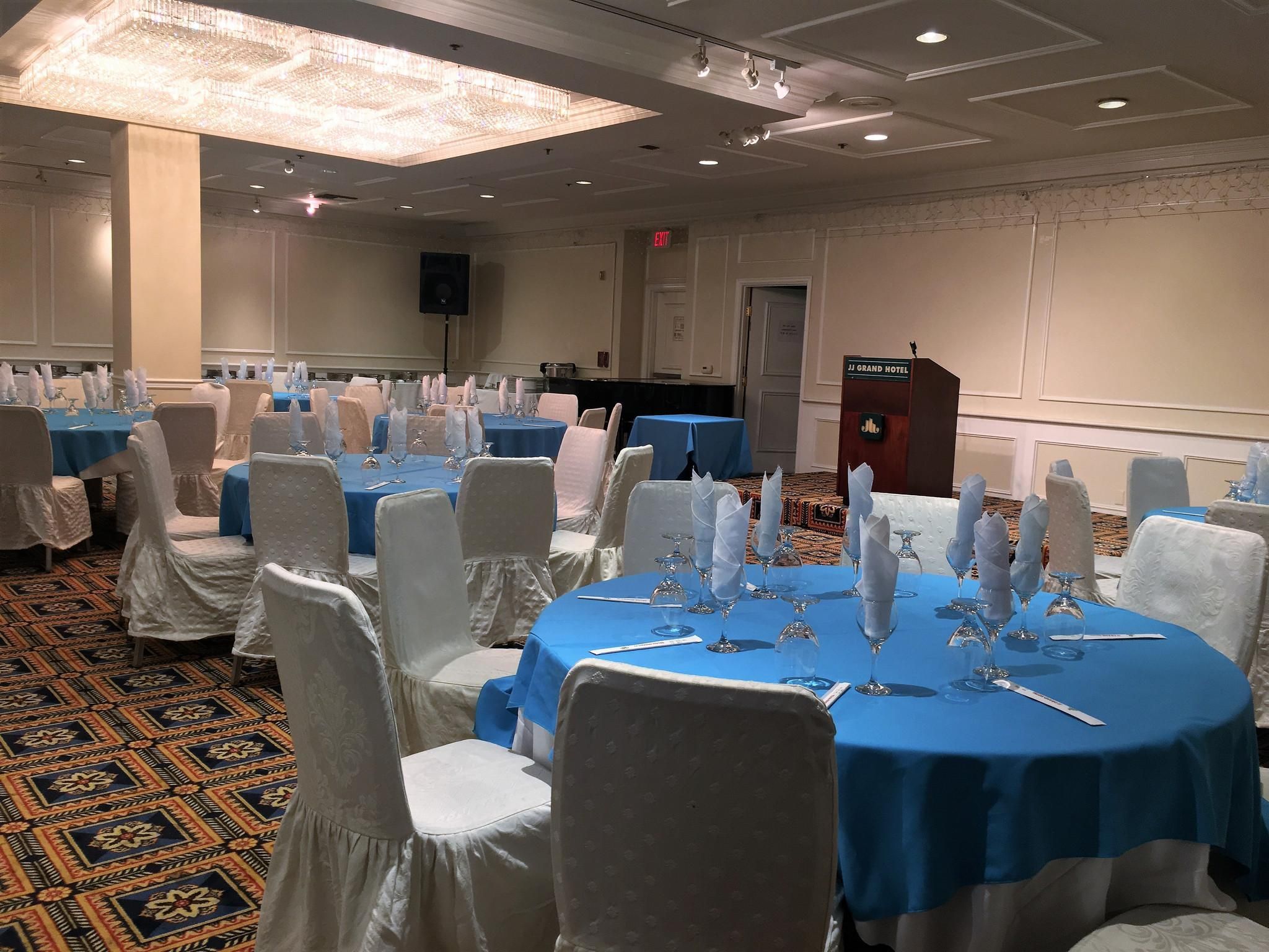 Banquet hall