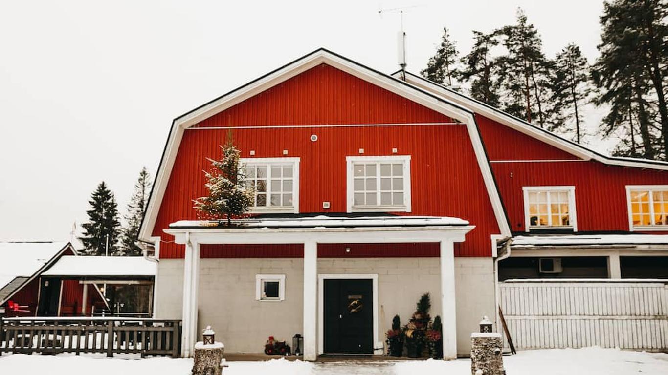 Varjola Holiday Center