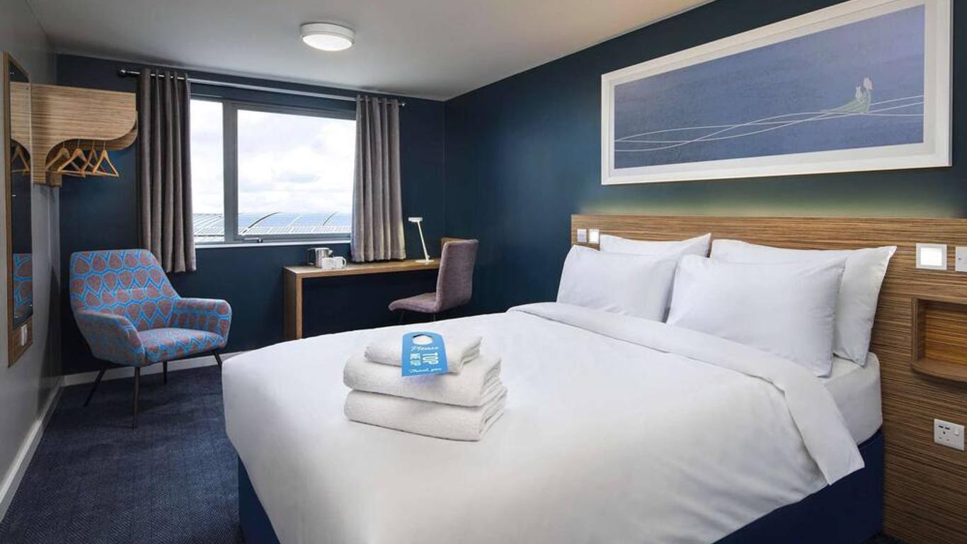 Travelodge Woking Central