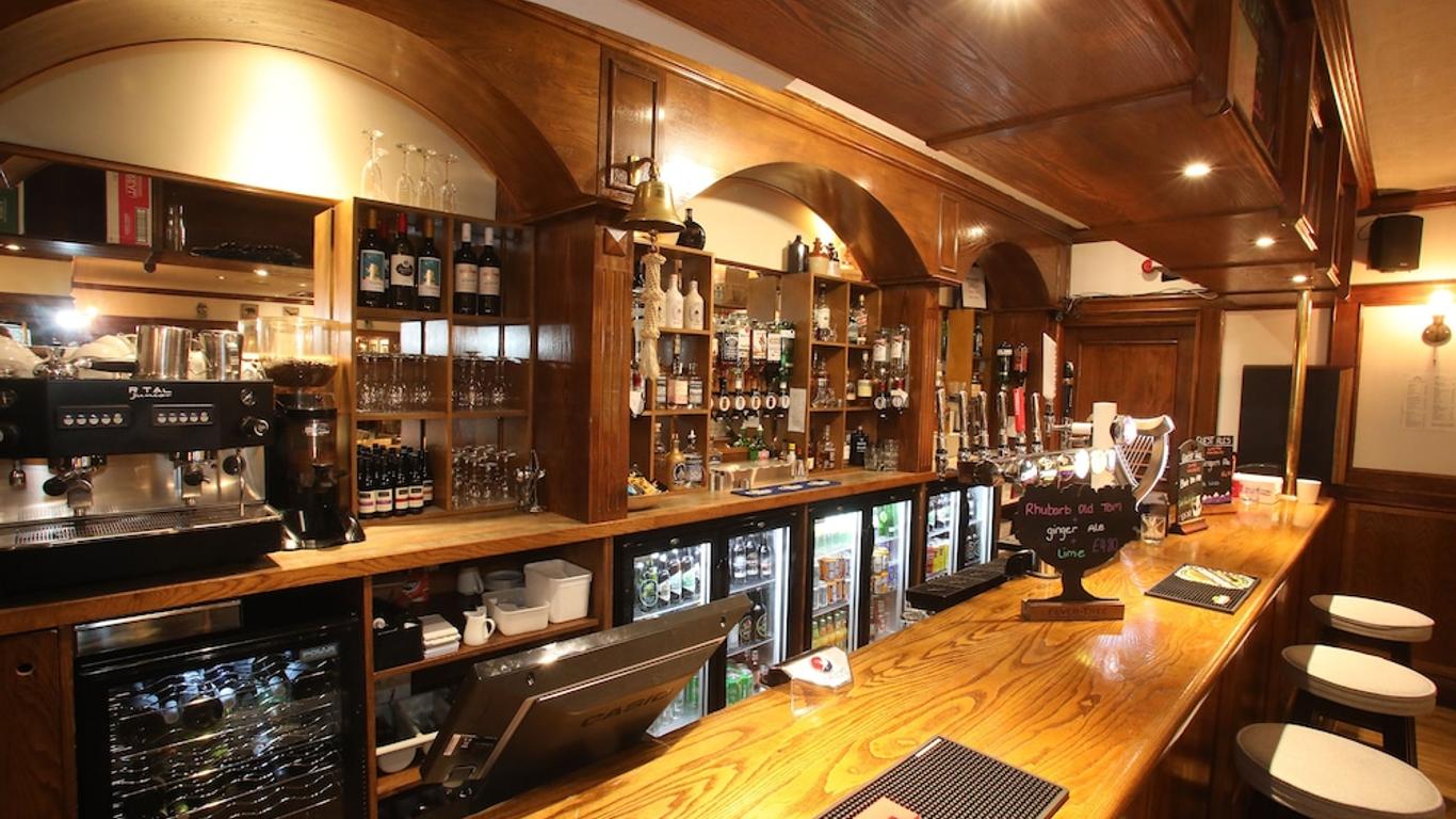Ferry Inn