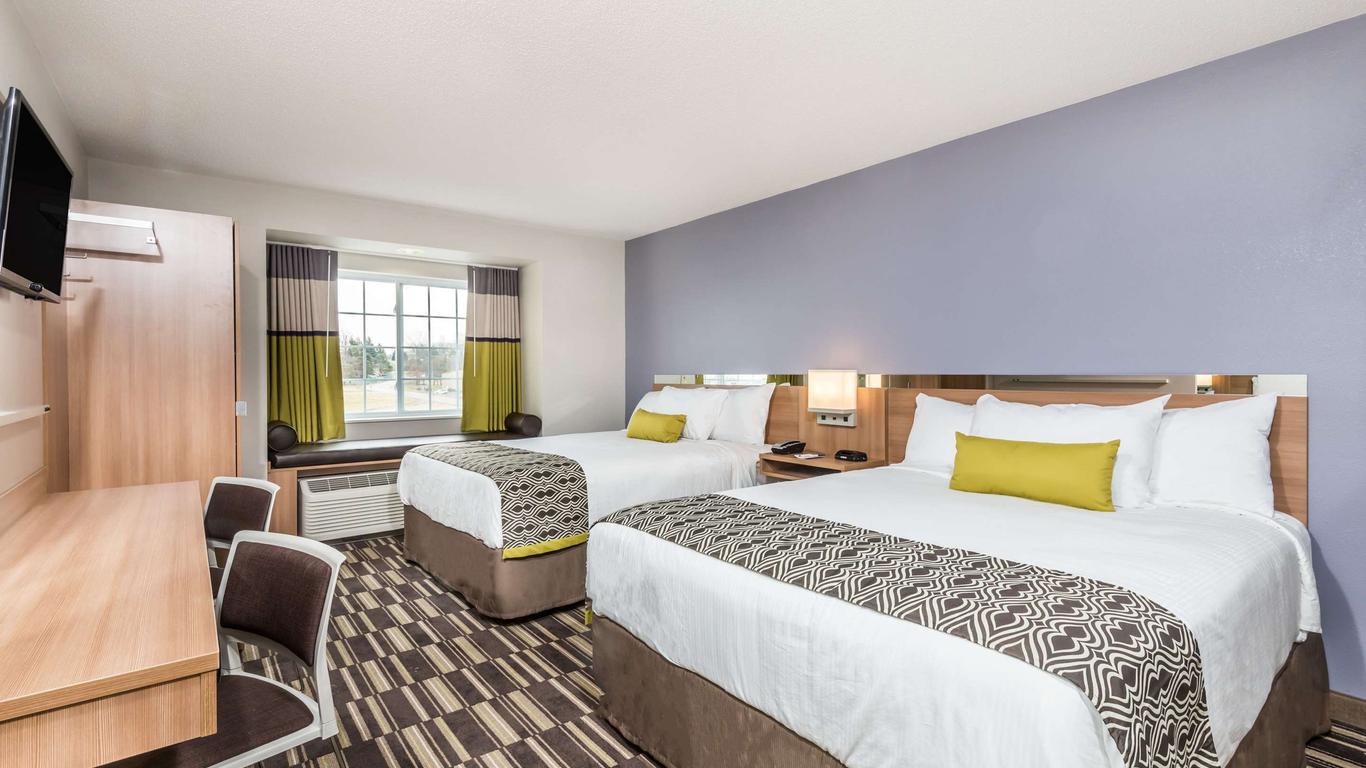 Microtel Inn & Suites by Wyndham Beaver Falls