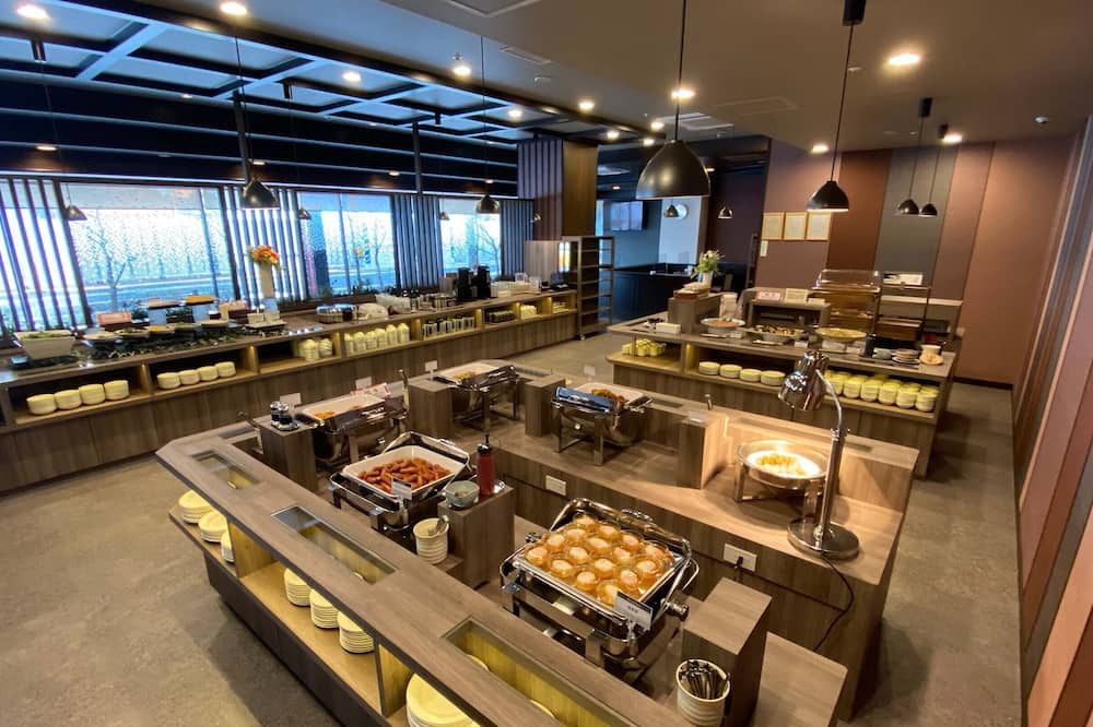 Buffet Photo
