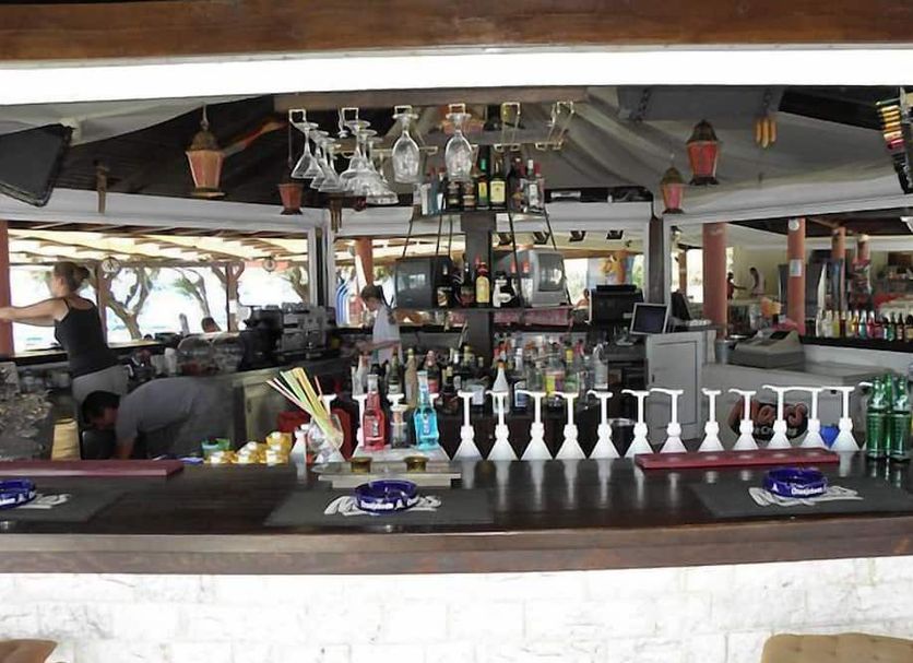 Bar Photo